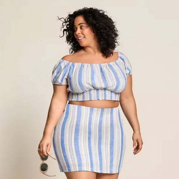 ๐2xHP๐ NWT Torrid Mini Linen Blue Striped High Waisted Skirt ๐ฉต sz 4 - Picture 5 of 8